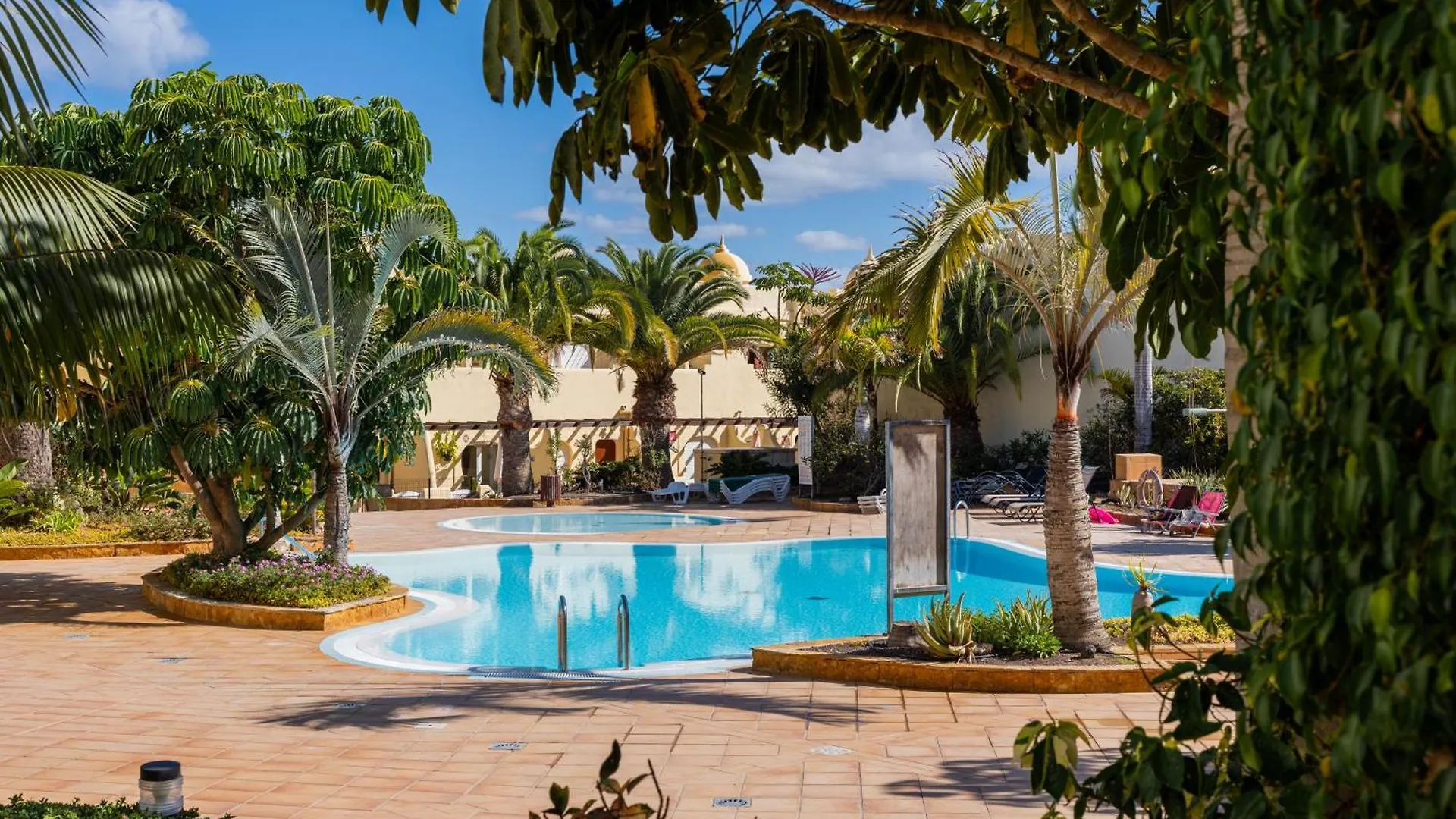 Villas Y Apartamentos El Sultan Corralejo