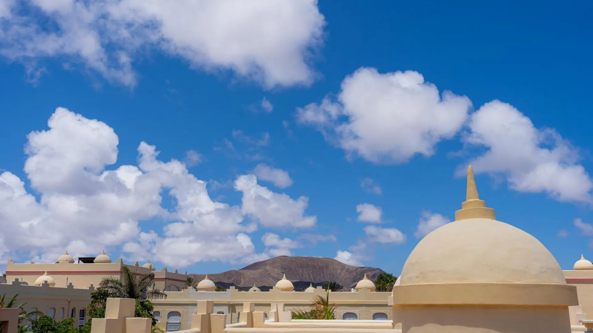 Villas Y Apartamentos El Sultan Corralejo